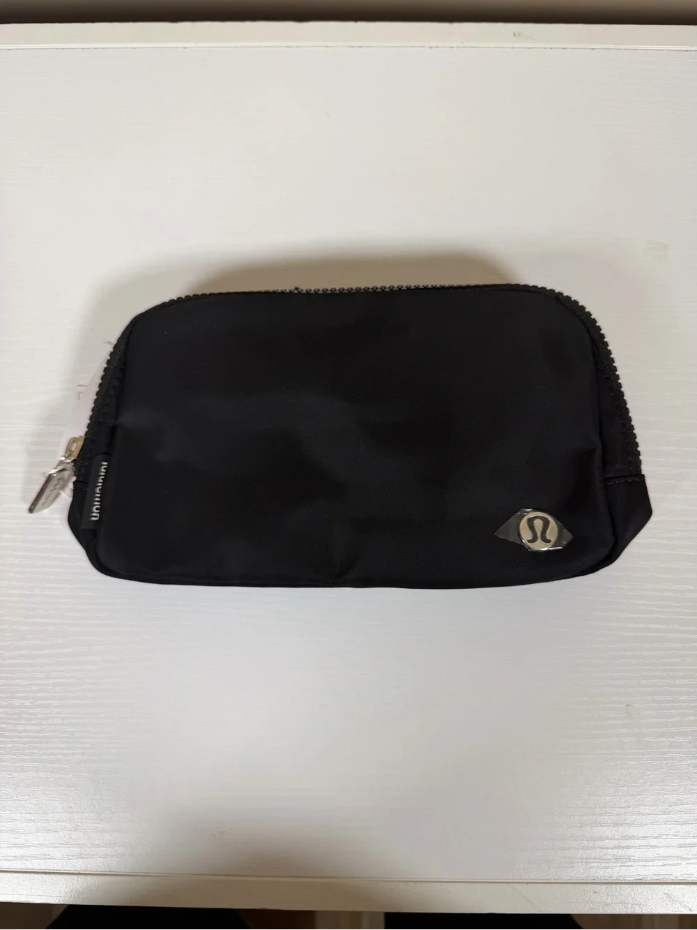 Lulu 1L Belt Bag — Pink / Black